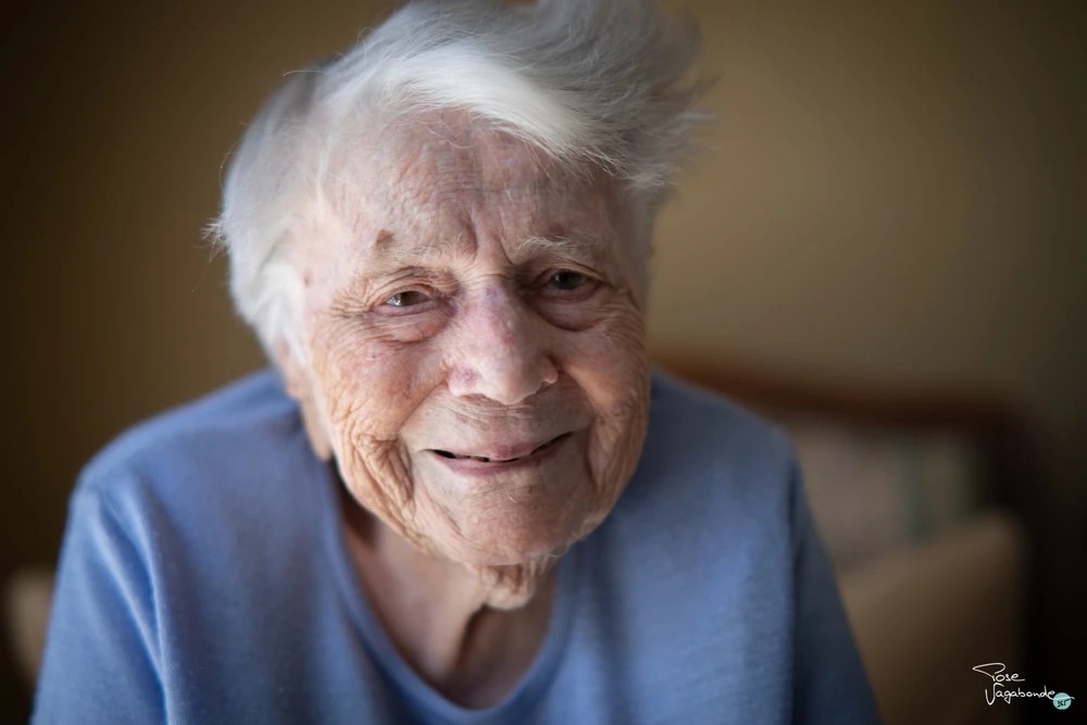 Marie-Rose Tessier, 114 anos 228 dias: nascida em 21 de maio de 1910 em Porbières, Vendée, Pays-de-la-Loire, França - Imagem: Reprodução