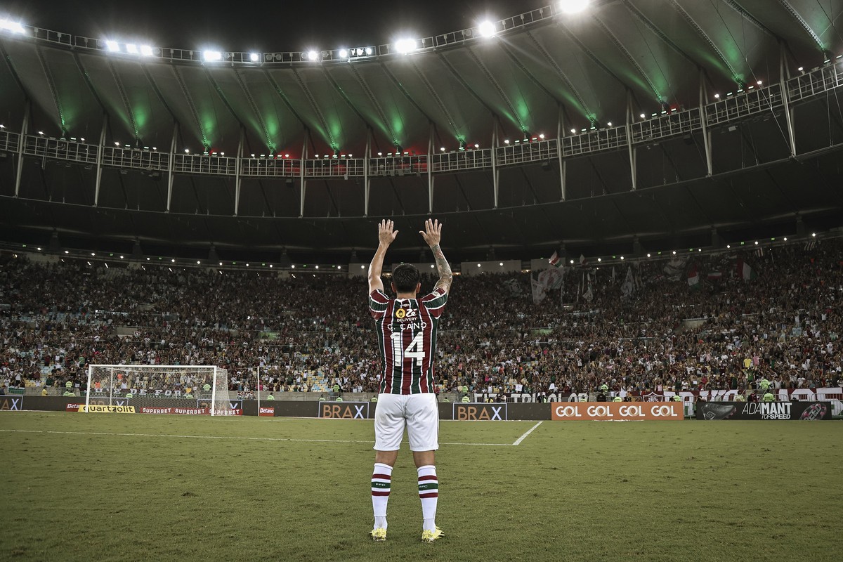 Captivating Arrascaeta E Rossi Tratam Flamengo X Cruzeiro Como Final E Convocam Torcida Para Duelo Decisivo Background Illustration
