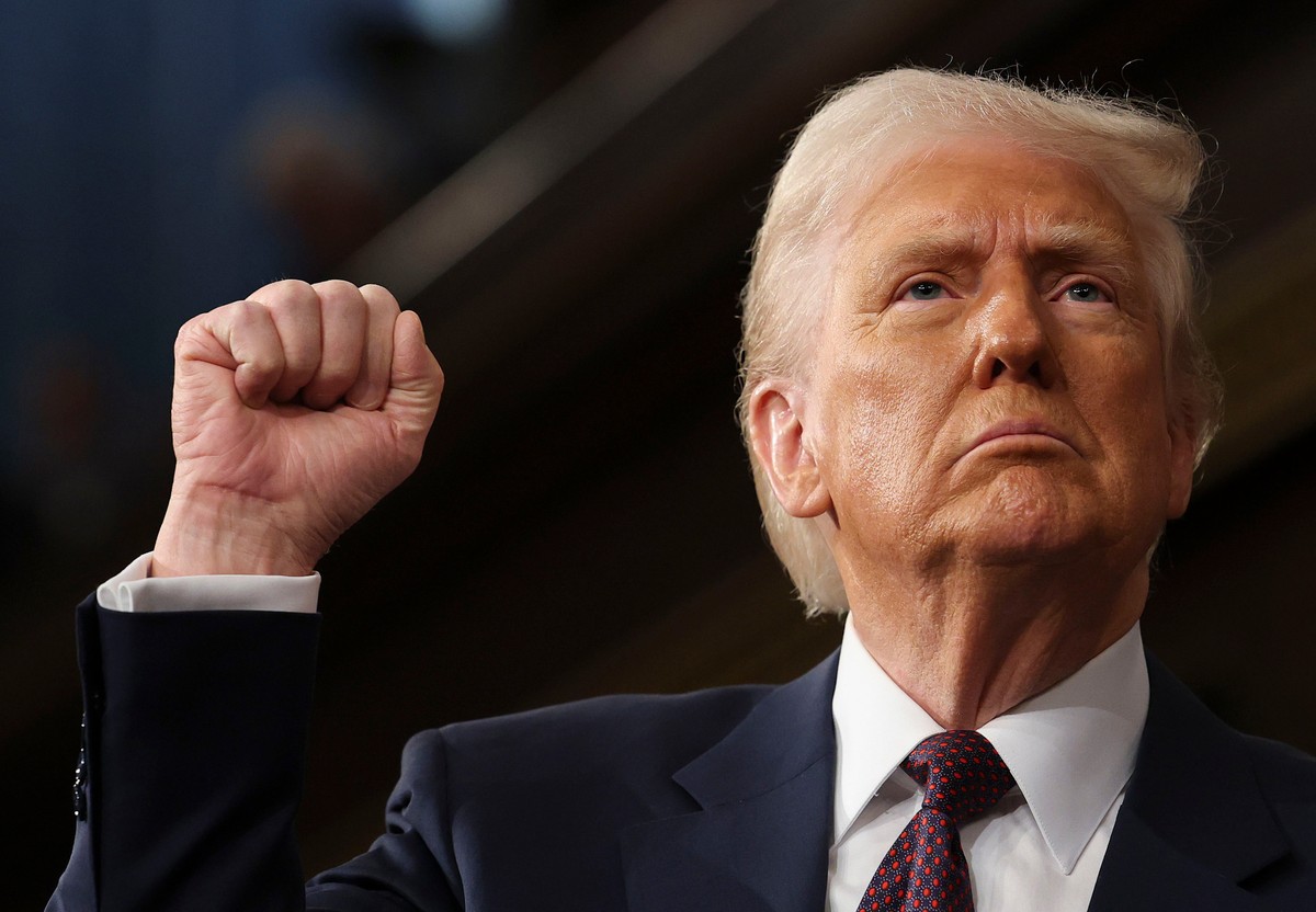 Seria top 3: Forbes explica por que não incluiu Donald Trump no ranking de celebridades bilionárias de 2025