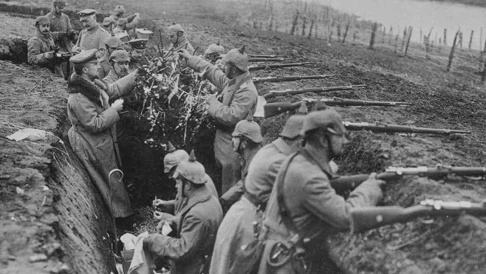 A vida nas trincheiras era um verdadeiro horror — Foto: Reprodução