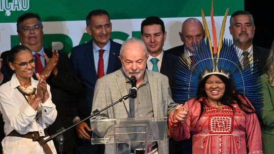 Ministério de Lula tem número inédito de mulheres, mas fica longe de paridade
