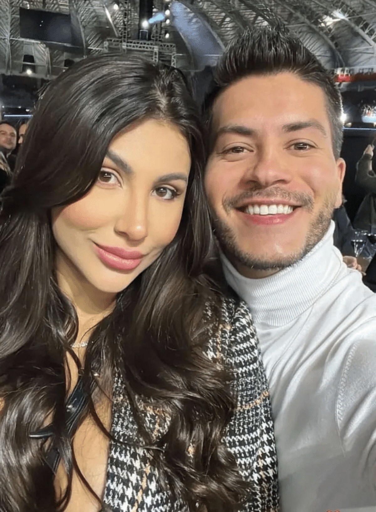 Arthur Aguiar anunciou o fim do namoro com Jheny Santucci em setembro de 2024 — Foto: Reprodução Instagram