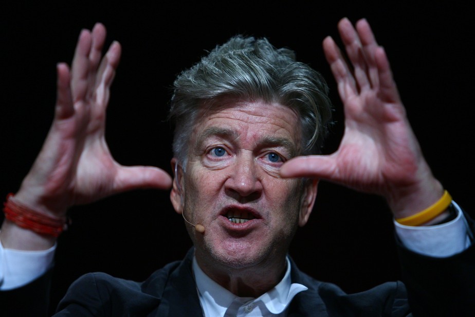 David Lynch quer ensiná-lo a digitar corretamente em novo jogo