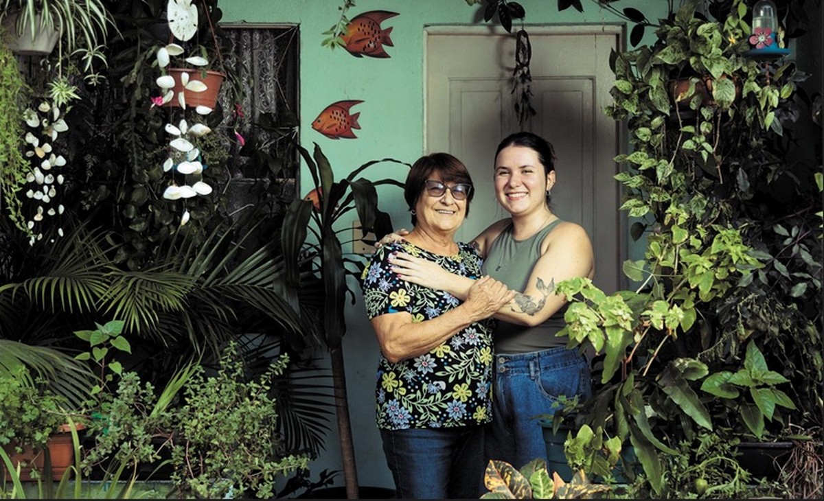 Avó e neta mostram como, em três décadas, o Plano Real mudou a relação do brasileiro com o dinheiro