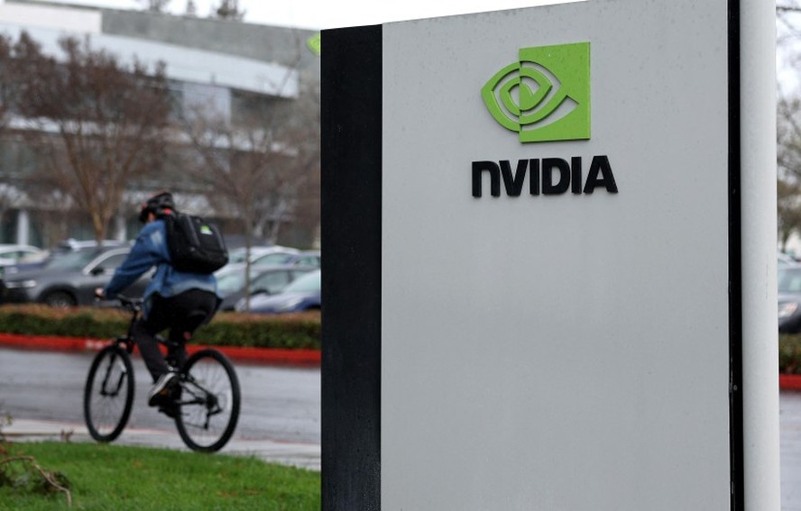 Placa da Nvidia na sede da empresa em Santa Clara, Califórnia