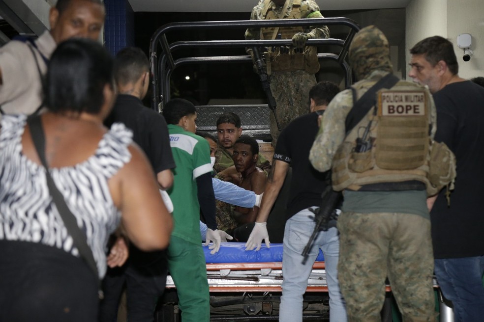 112845126_RI - Rio 28-10-2025 Complexos do Alemão e da Penha são alvos de megaoperação para conter a — Foto: oglobo