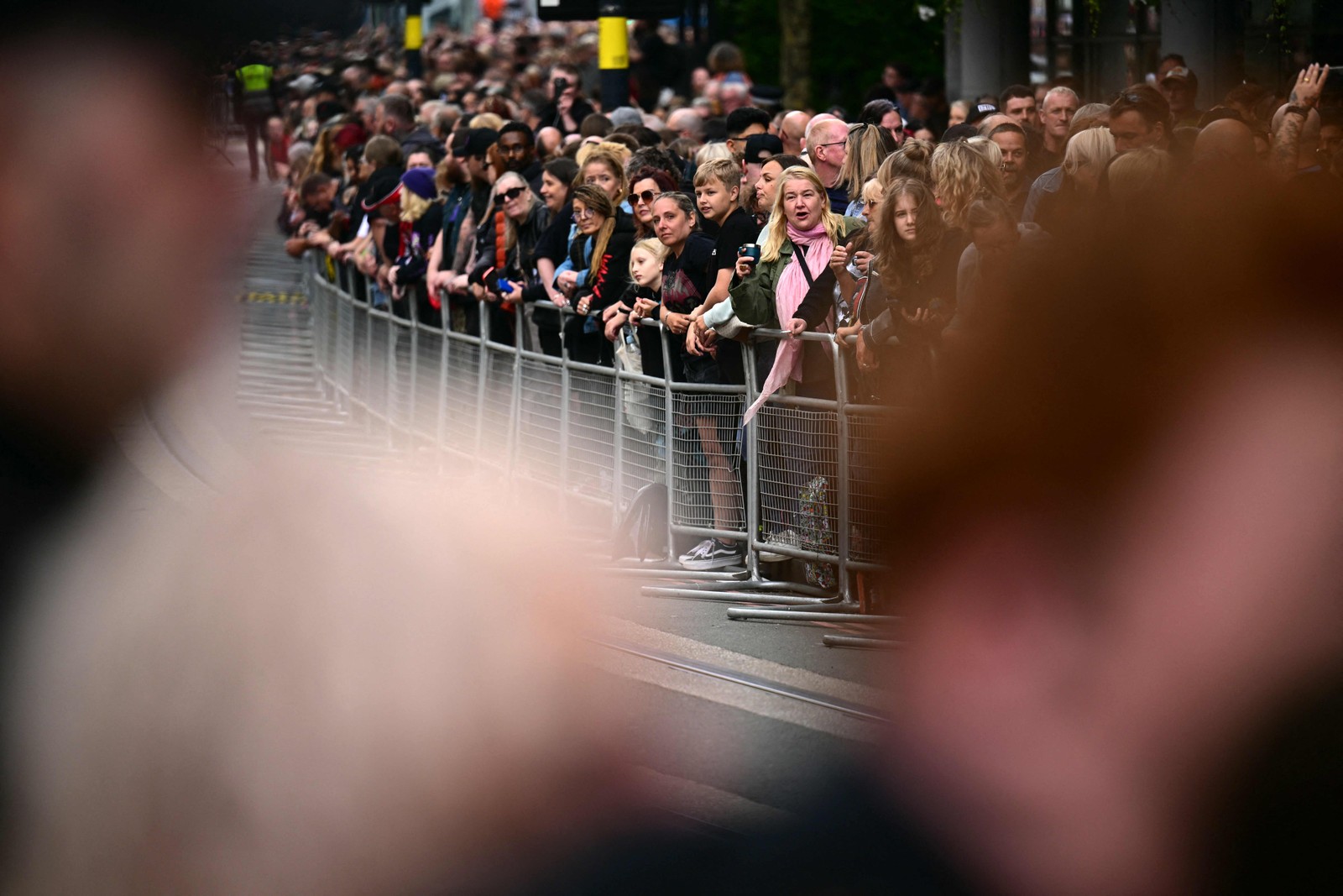 FãsSeDespeDem de Ozzy Osbourne Em Birmingham - Foto: AFP