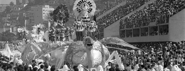 1985: Mocidade Independente de Padre Miguel, com o enredo "Ziriguidum 2001, Carnaval Nas Estrelas" — Foto: Otávio Magalhães