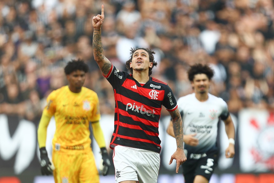 FALA, PEDRO! Centroavante comenta sobre sua lesão pela primeira vez.