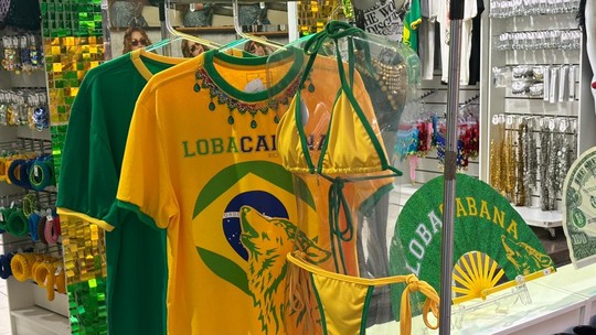 Veja como montar a 'mala' de Shakira com peças do Saara, no Centro do Rio Veja como montar a 'mala' de Shakira com peças do Saara, no Centro do Rio