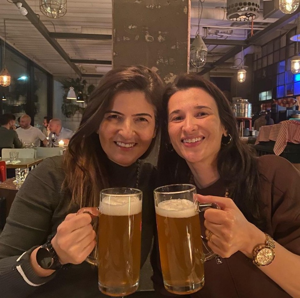 Brasileiras ficaram presas por mais de um mês na Alemanha após terem suas malas trocadas — Foto: Reprodução