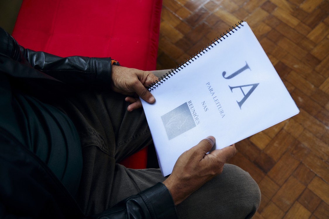 Empresário relata que perdeu casa, tempo com os filhos e casamento por vício em apostas: 