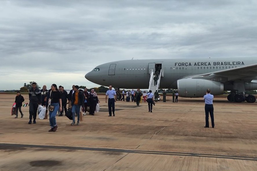 Desembarque dos repatriados da Faixa de Gaza na Base Aérea de Brasília