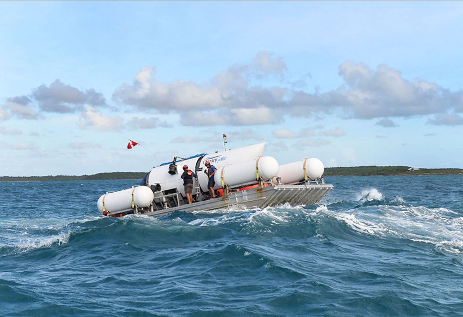 O que é a implosão de um submarino? Entenda fenômeno que causou morte ...