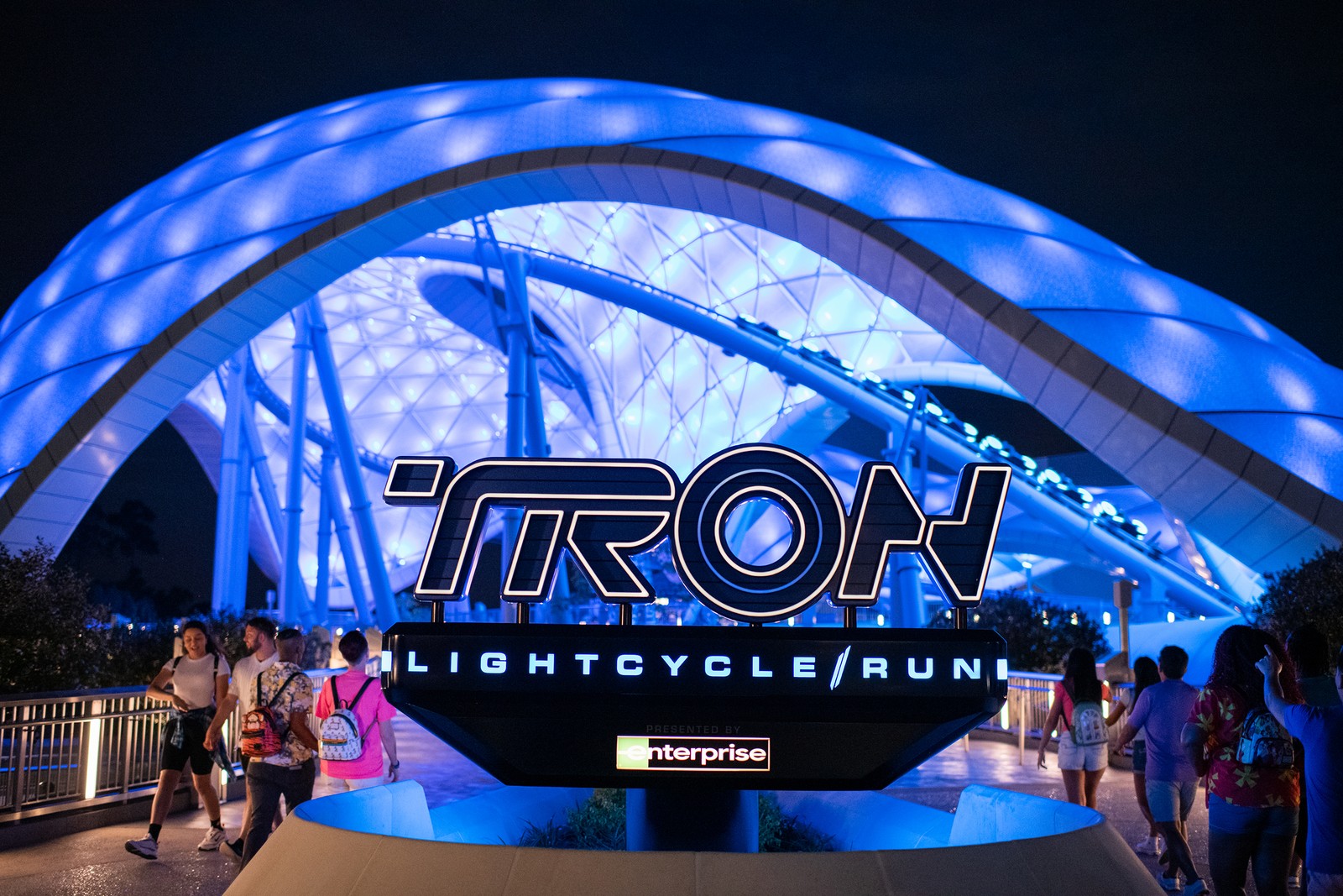 Ocupando uma área de 40 mil metros quadrados na área Tomorrowland, a montanha-russa Tron Lightcycle / Run é a maior expansão do Magic Kingdom desde a New Fantasyland, em 2012 — Foto: Divulgação / Disney Parks