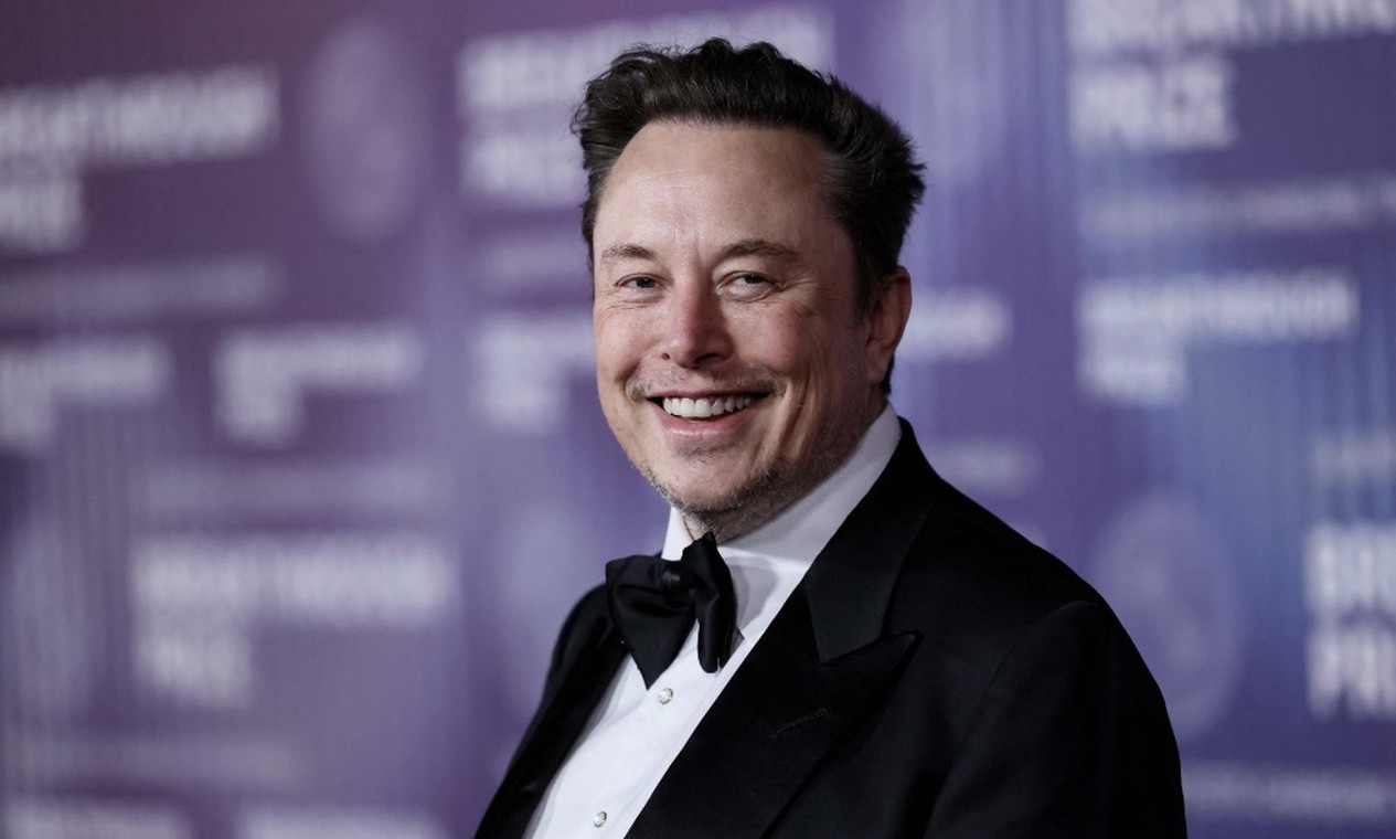 Musk ultrapassa Bezos na lista da Forbes dos mais ricos do mundo