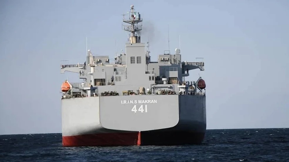 Navio de guerra iraniano tem capacidade para  — Foto: Reprodução/Iran Press New Agency