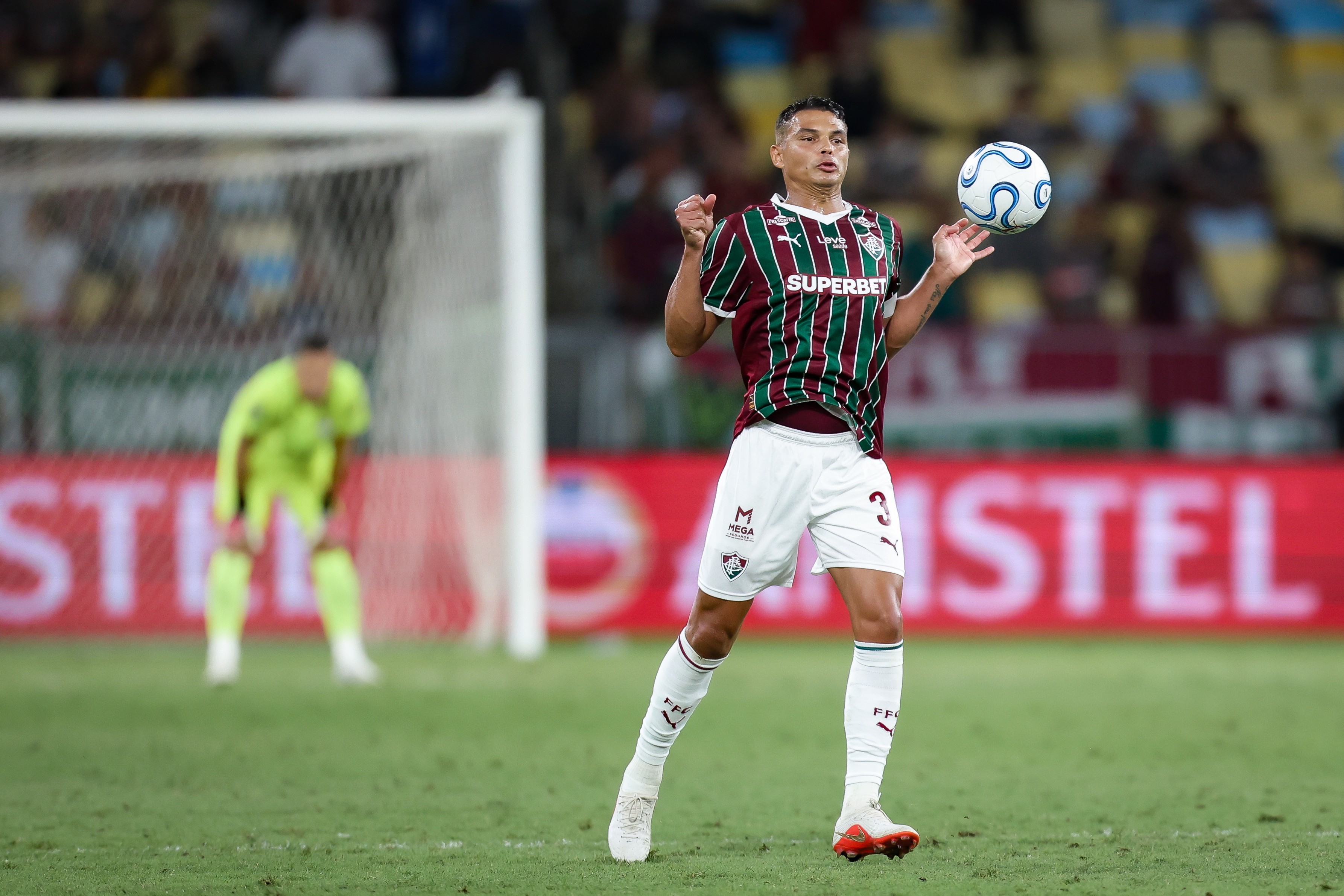 Thiago Silva destaca postura de Marcão no comando do Fluminense: 'Humildade não significa ser otário'