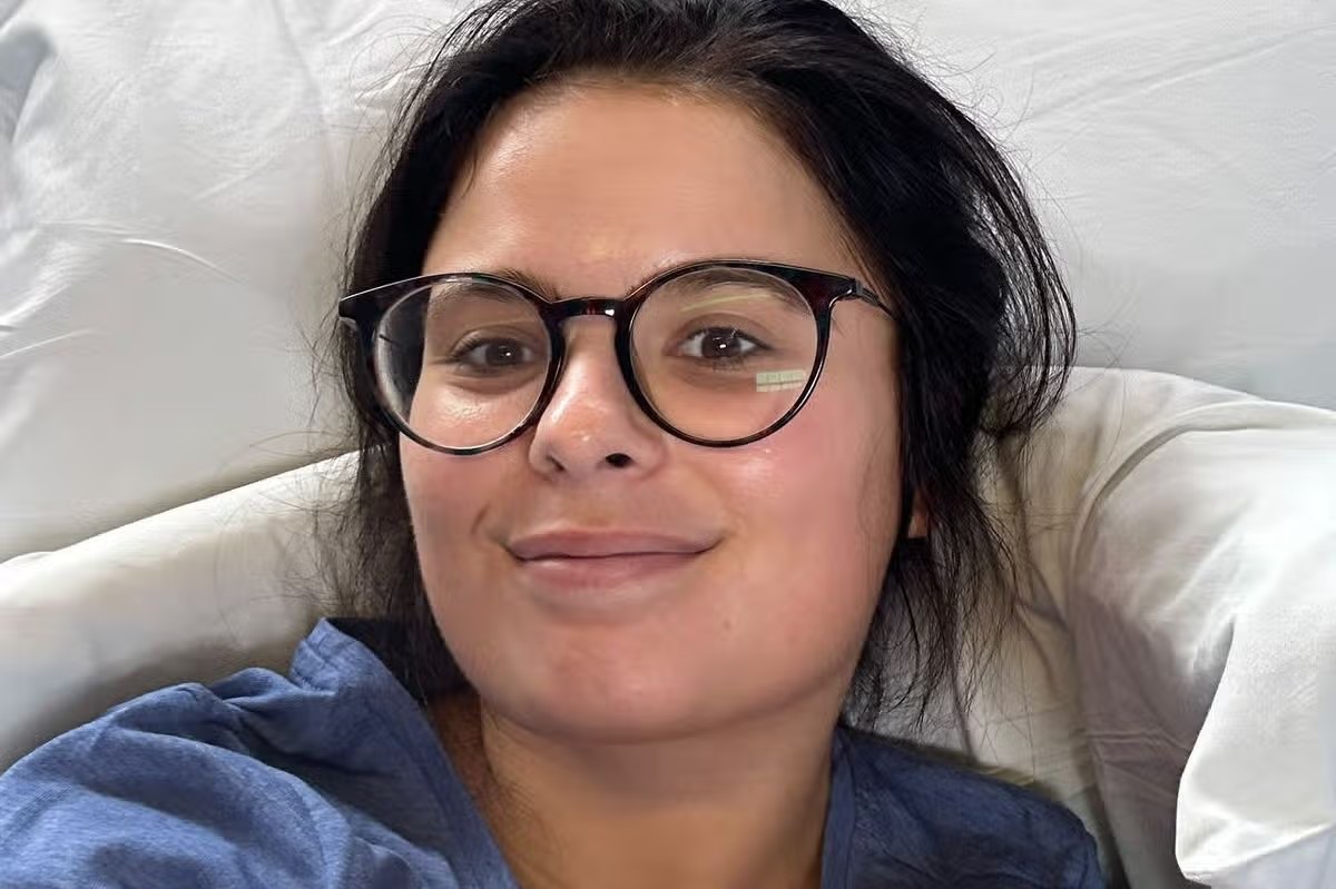Mulher diagnosticada com síndrome de Fowler não consegue urinar normalmente há dois anos e meio; entenda