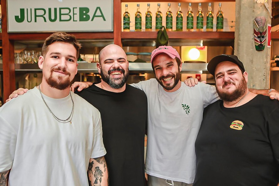 Elia Schramm dividirá cozinha do Jurubeba com Pedro Coronha, Rafa ...