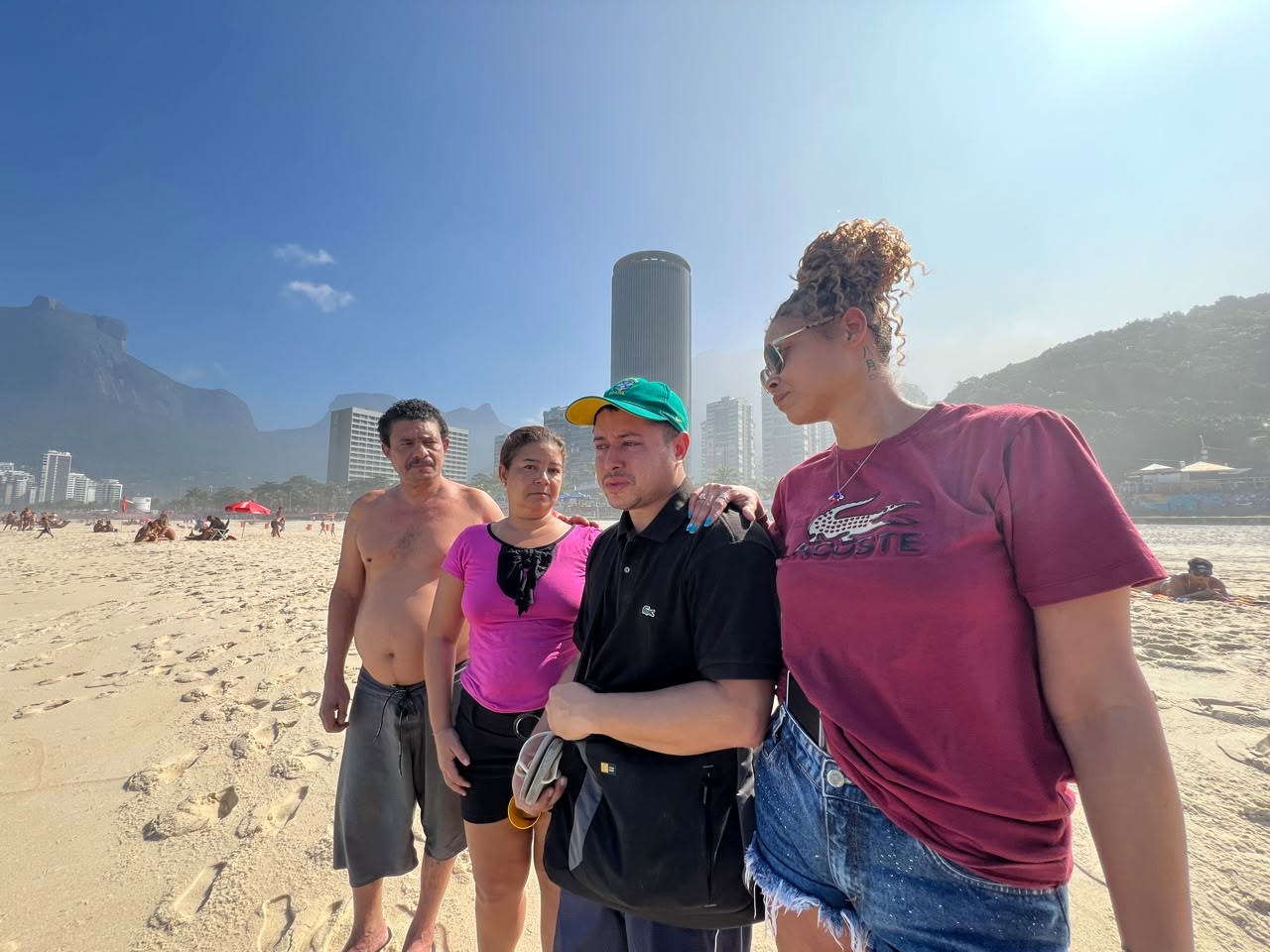 'Estava com dificuldades', diz filho de surfista desaparecido no mar de São Conrado; família aguarda reconhecimento de corpo