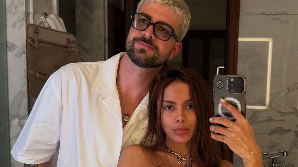 Anitta e o namorado Ian Bortolanza — Foto: Reprodução/ Instagram