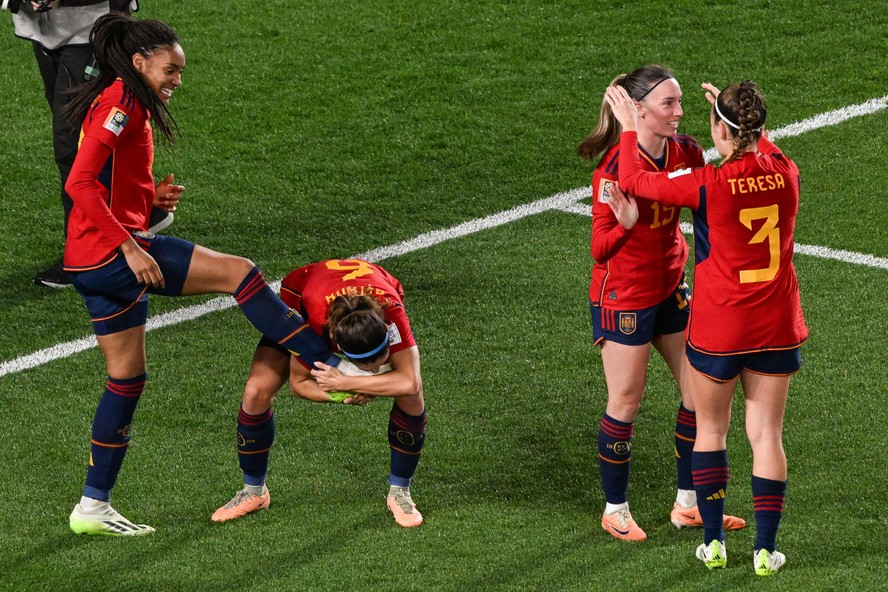 Copa do Mundo Feminina terá final inédita entre Espanha e