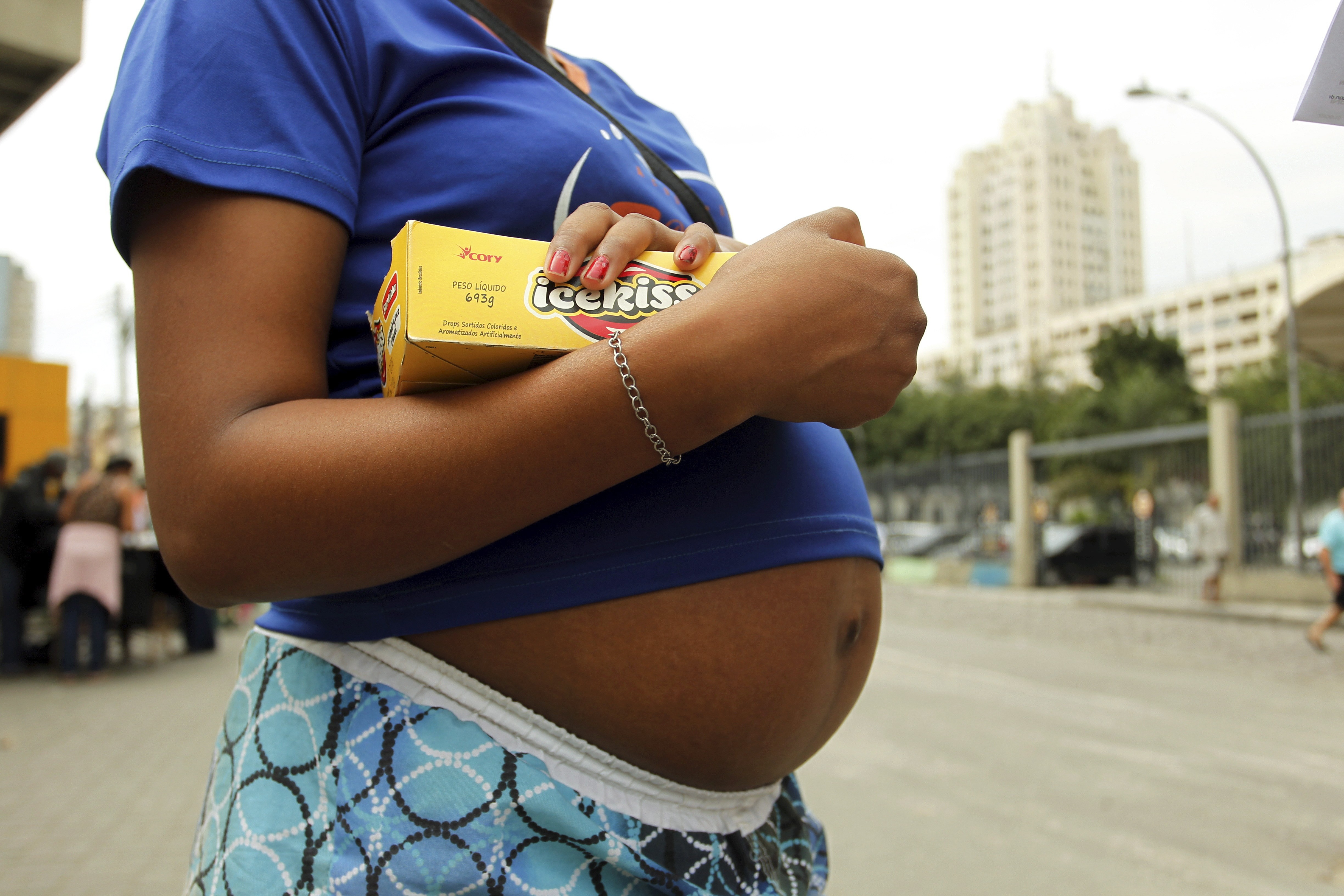 O que muda no atendimento a vítimas de estupro com projeto de lei aprovado no Senado que dificulta o aborto legal