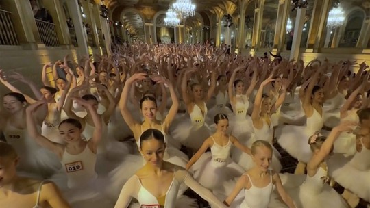 Mais de 350 bailarinas quebram recorde mundial de dança na ponta nos EUA; vídeo 
