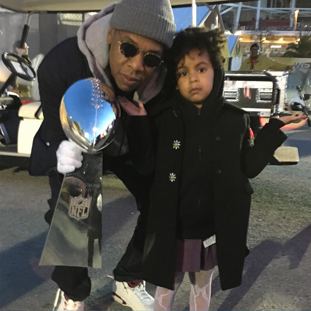 Jay-Z e a filha Blue Ivy em post no Instagram de 7 de março de 2016 — Foto: Instagram (@beyonce) / Reprodução