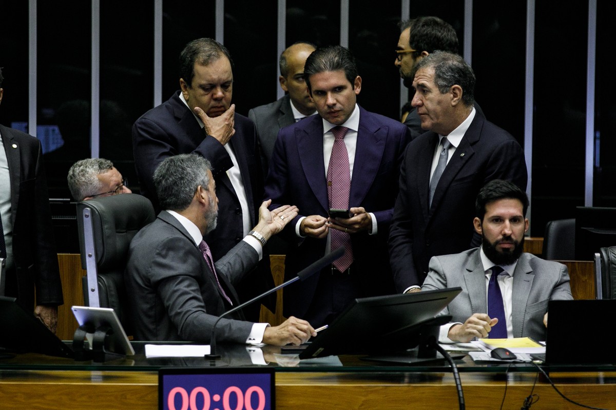 Do pedido de lira ao aval dos líderes e do governo: entenda como r$ 73 milhões em emendas acabaram destinados a alagoas