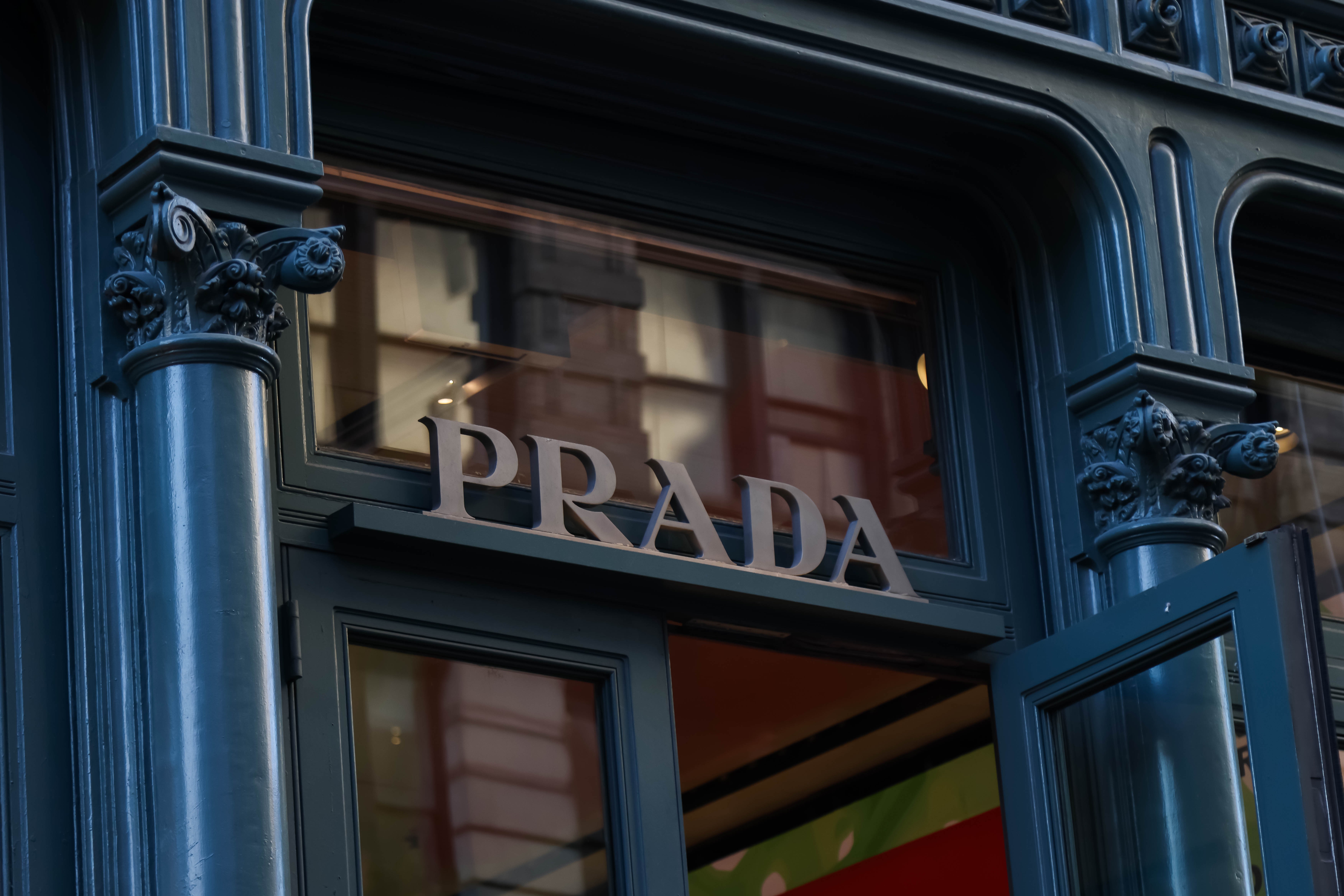 Grupo Safra Vende Lojas de Luxo em Nova York por US$ 125 Milhões