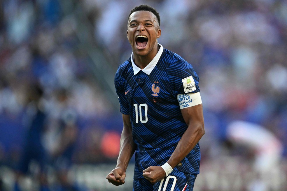 Mbappé comemora gol sobre Marrocos, na Copa do Mundo de 2026 — Foto: MAURO PIMENTEL/AFP