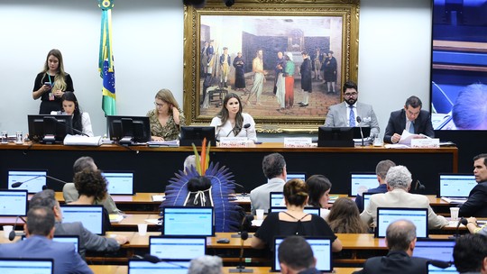 'Pacote anti-MST' volta à CCJ da Câmara com projeto que dispensa ordem judicial para a retirada de invasores
