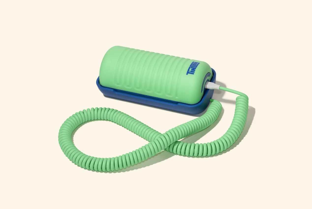 Esqueça o iPhone. Febre entre crianças nos EUA agora é um telefone fixo 'retrô' de US$ 100