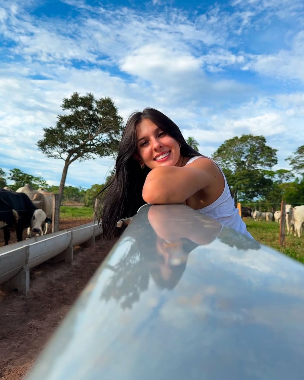 Ana Castela explica por que evita fotos ousadas  — Foto: Reprodução Instagram