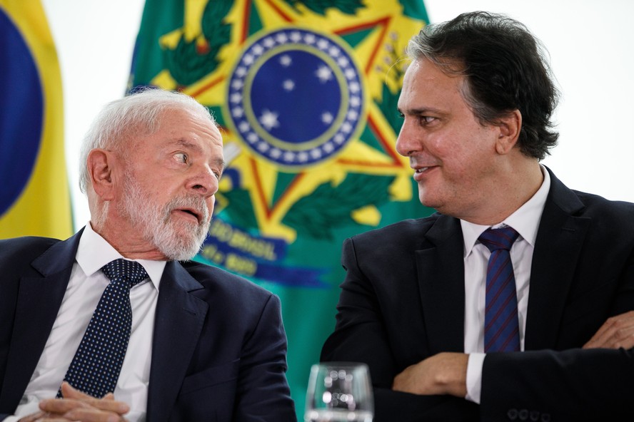 Lula e Camilo Santana no Palácio do Planalto