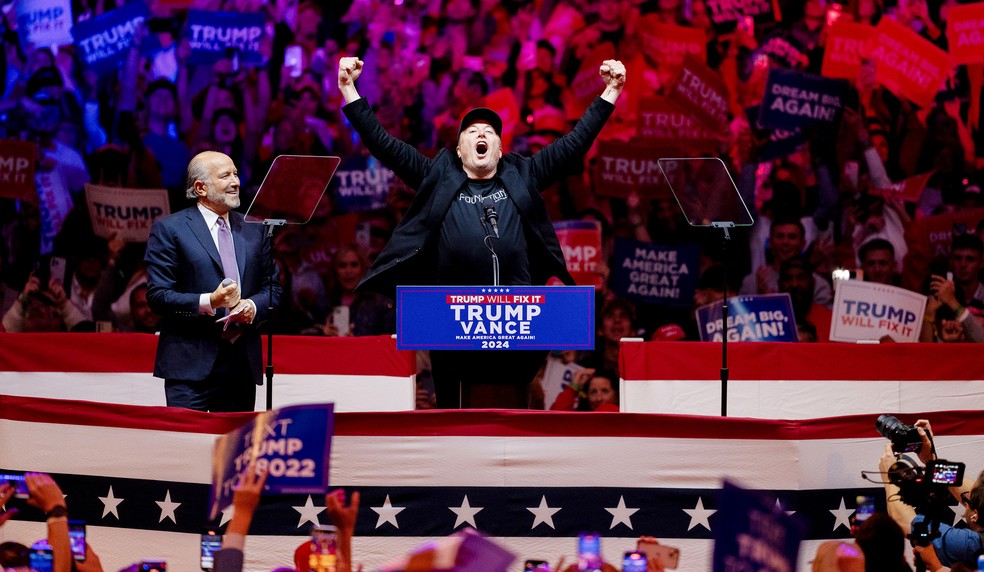 Musk durante um evento de campanha de Trump no Madison Square Garden, em Nova York, em outubro — Foto: Adam Gray/Bloomberg