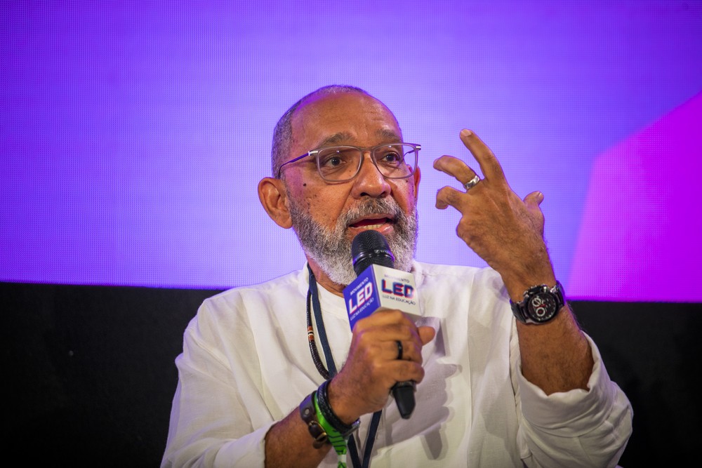 'A universidade não nos comporta', diz Daniel Munduruku sobre desafios ...