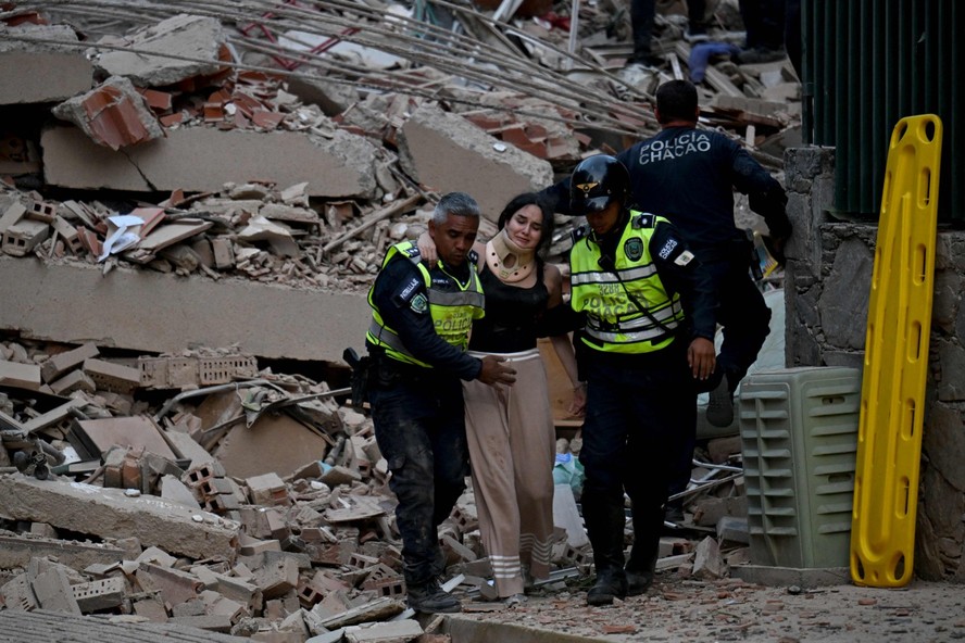 Imagem de destruição em Caracas após terremoto na Venezuela
