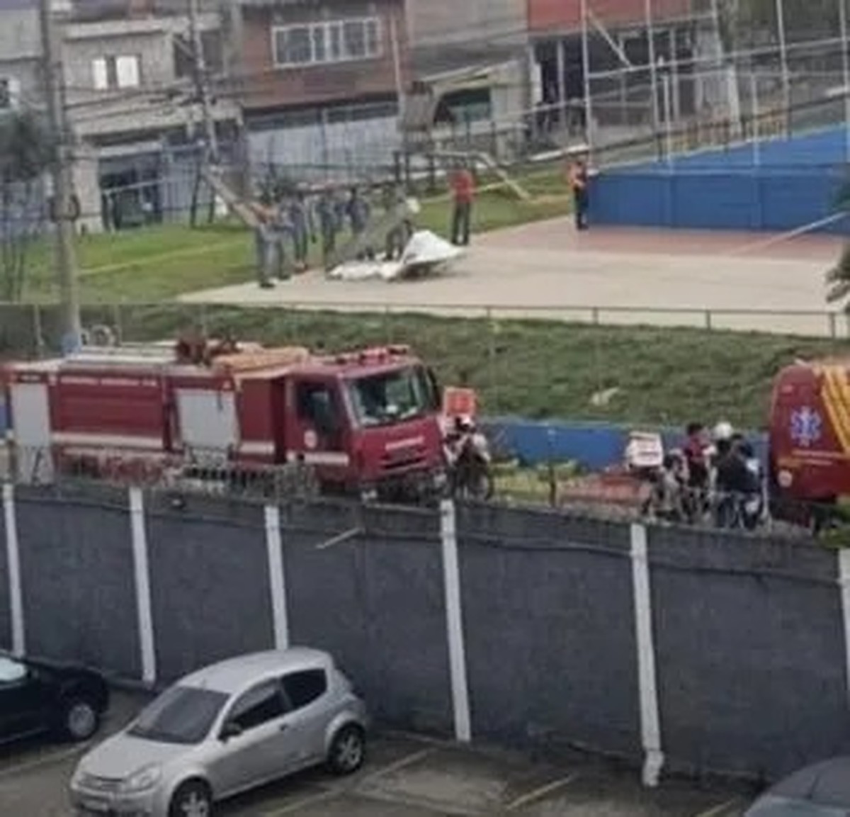 Cesta de basquete despenca e mata adolescente em quadra recém-reformada na Zona Leste de SP