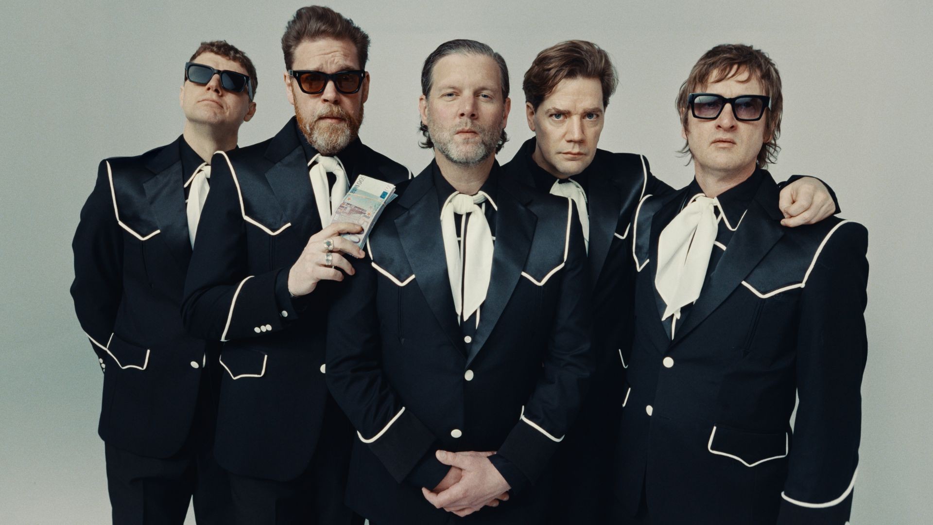 The Hives: nome da banda nasceu de confusão sobre doença e ideia de ‘se espalhar como uma epidemia’; entenda - Foto