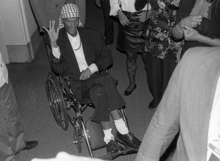 Cazuza e o drama de um artista lutando contra a Aids nos anos 1980