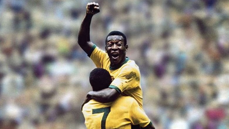 Pelé e Maradona serão homenageados em cerimônia de abertura 