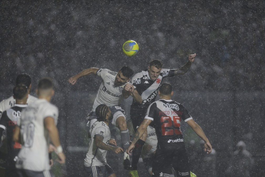 Vasco x Atlético-MG em São Januário — Foto: Alexandre Cassiano