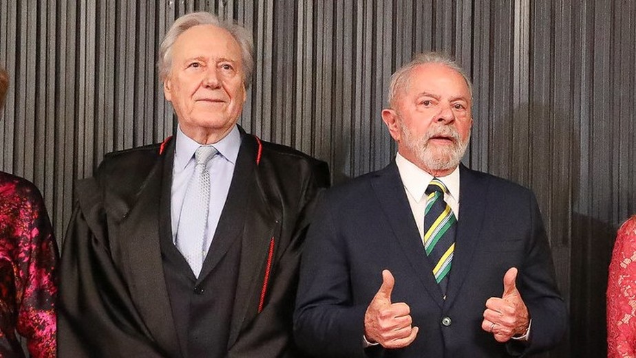 Cotado para assumir Ministério da Justiça, Lewandowski viaja com Lula para  COP28
