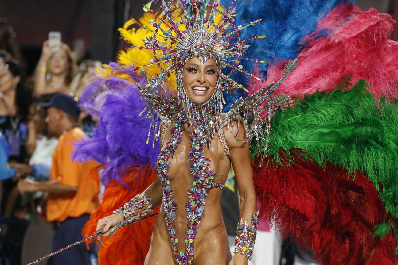 Desfile da Vila Isabel — Foto: Marcelo Theobald / Agência O Globo