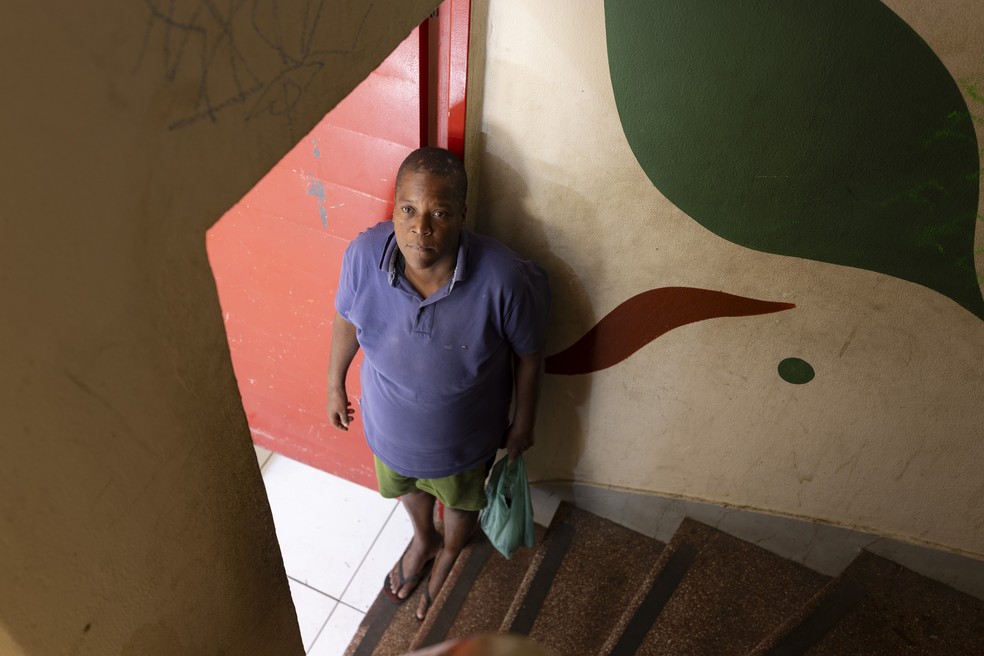 Érica Aparecida Silva Augusto está há 30 anos em situação de rua. Conflitos familiares a afastaram de casa — Foto: Márcia Foletto / Agência O Globo