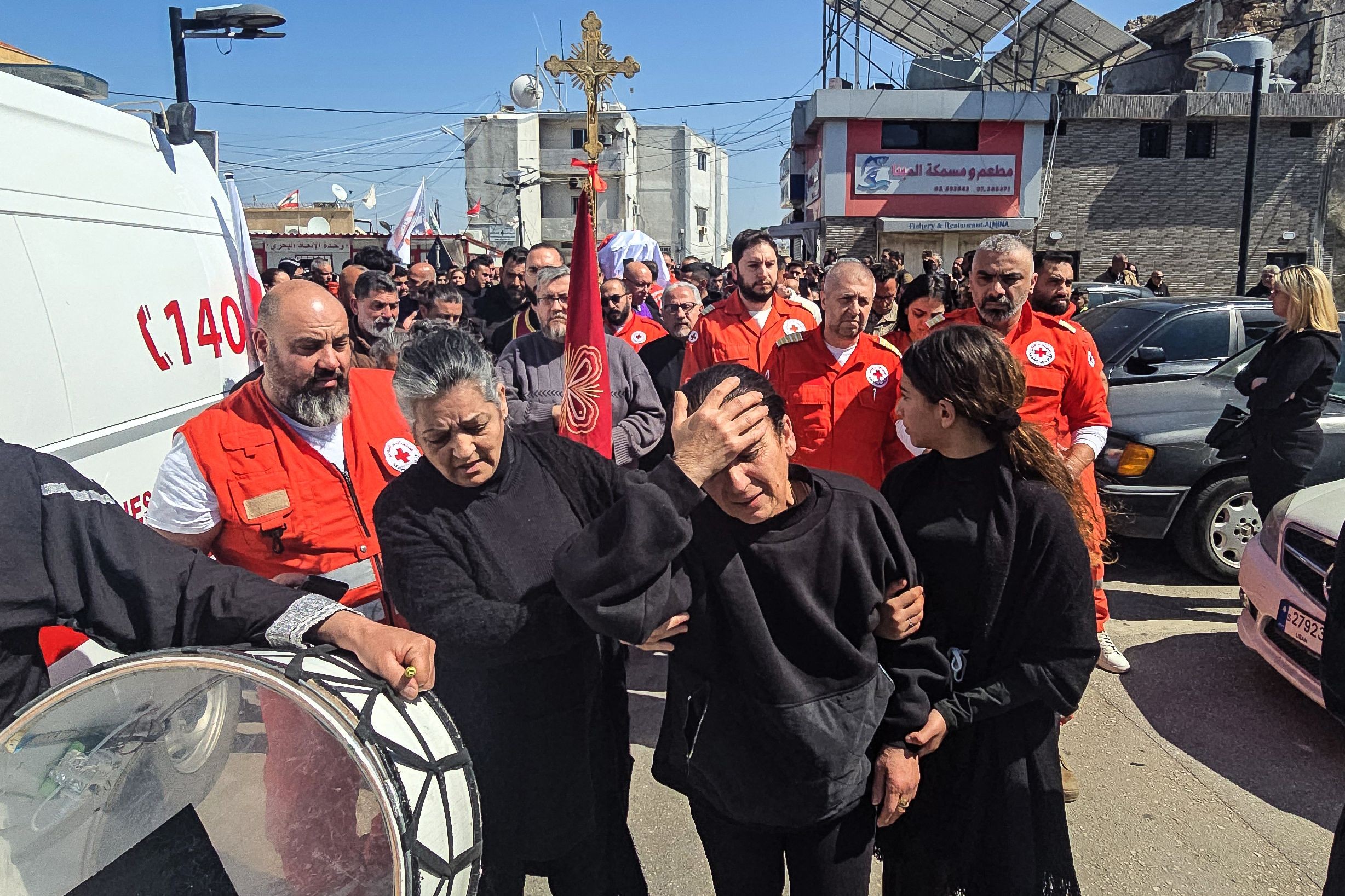 Ataques de Israel mataram 31 profissionais de sa&uacute;de no L&iacute;bano em 12 dias, dizem autoridades