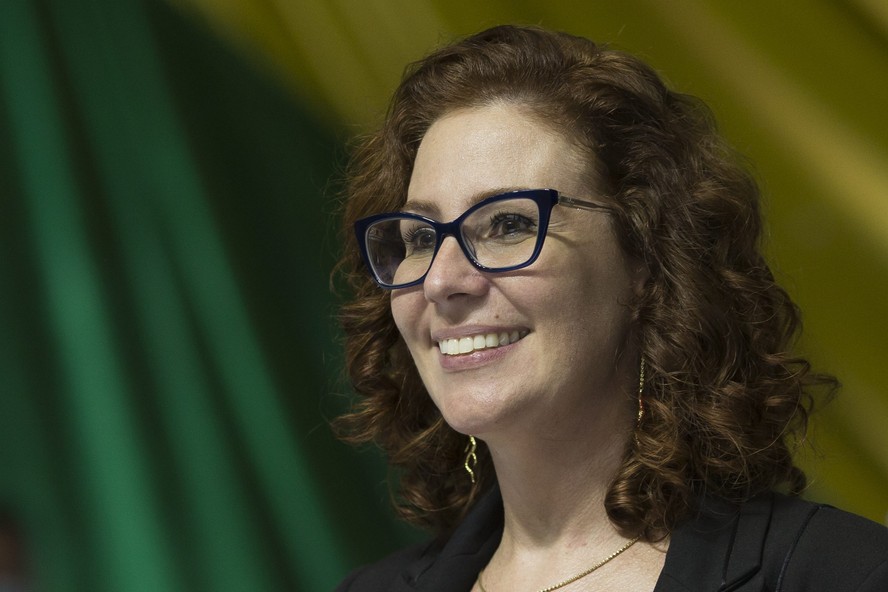 Zambelli recebe alta após passar por UTI com Covid19